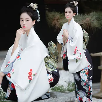 אלה ילדה את הקימונו לנשים רשמית שמלה מסורתית אטמוספרי שיפור יפנית צילום בגדי אנימה קימונו
