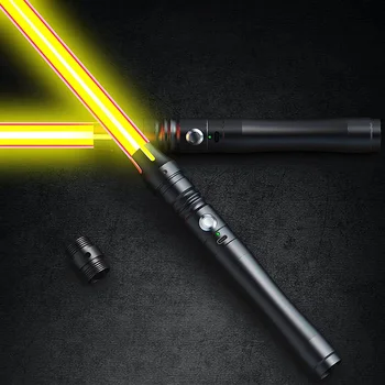 פיפיות 93cm חרב אור RGB 7 צבעים משתנים LED לייזר חרב שניים באחד להחלפה סאבר צליל מלא מתכת להתמודד עם קוספליי
